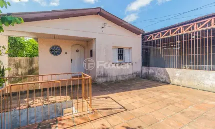 Casa comercial com 2 salas à venda na Rua Cuiabá, 322, Medianeira, Porto Alegre, 78 m2 por R$ 899.000