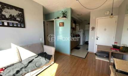 Apartamento com 2 quartos à venda na Avenida Família Gonçalves Carneiro, 441, Cavalhada, Porto Alegre, 40 m2 por R$ 195.000