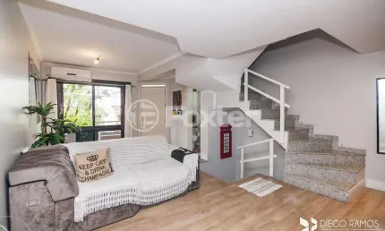 Casa com 3 quartos à venda na Rua Ari Barroso, 799, Sarandi, Porto Alegre, 158 m2 por R$ 570.000