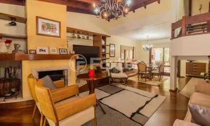 Casa com 3 quartos à venda na Rua Almirante Delamare, 170, Tristeza, Porto Alegre, 246 m2 por R$ 1.235.000
