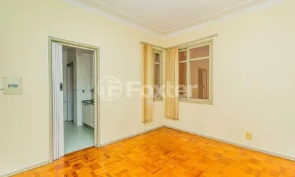 Apartamento com 2 quartos à venda na Rua Duque de Caxias, 541, Centro Histórico, Porto Alegre, 59 m2 por R$ 230.000