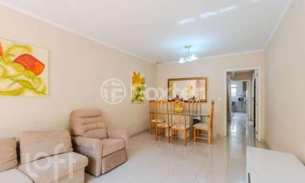 Casa com 4 quartos à venda na Travessa Serafim Terra, 42, Jardim Botânico, Porto Alegre, 179 m2 por R$ 790.000