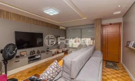 Casa com 2 quartos à venda na Estrada Vila Maria, 154, Cavalhada, Porto Alegre, 125 m2 por R$ 750.000