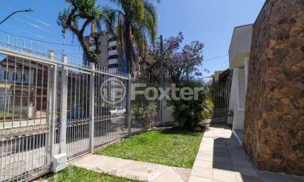 Casa com 3 quartos à venda na Rua Gaston Englert, 475, Vila Ipiranga, Porto Alegre, 224 m2 por R$ 1.370.000