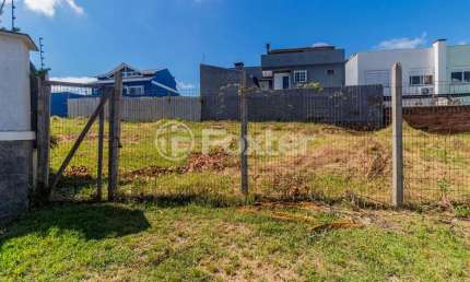Terreno à venda na Rua Lagoa do Peixe, 220, Sarandi, Porto Alegre, 348 m2 por R$ 600.000