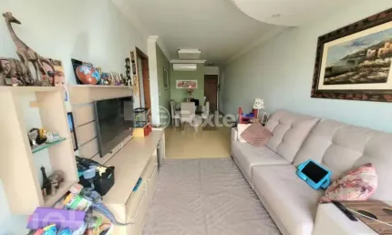 Apartamento com 3 quartos à venda na Rua Evaristo da Veiga, 299, Partenon, Porto Alegre, 84 m2 por R$ 475.000