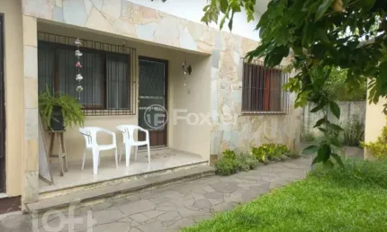 Casa com 3 quartos à venda na Avenida Victor Barreto, 1546, Centro, Canoas, 194 m2 por R$ 691.000