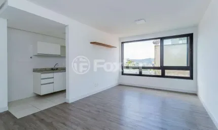 Apartamento com 2 quartos à venda na Rua São Mateus, 193, Jardim do Salso, Porto Alegre, 64 m2 por R$ 465.000