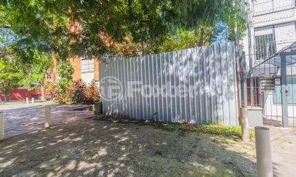 Terreno comercial à venda na Avenida Coronel Lucas de Oliveira, 2321, Mont Serrat, Porto Alegre, 290 m2 por R$ 741.000