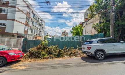 Terreno à venda na Rua Artur Rocha, 37, Auxiliadora, Porto Alegre, 410 m2 por R$ 1.300.000