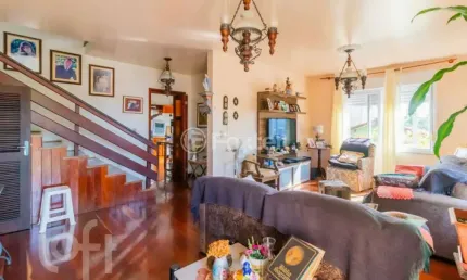 Casa com 5 quartos à venda na travessa luiz tamanini, 62, teresópolis, porto alegre, 235 m2 por r$ 799.000