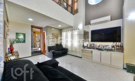 Casa com 3 quartos à venda na Rua Doutor Galdino Nunes Vieira, 357, Jardim Itu Sabará, Porto Alegre, 263 m2 por R$ 1.500.000