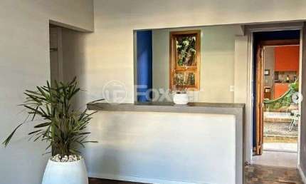Apartamento com 2 quartos à venda na Rua Itacolomi, 25, Passo da Areia, Porto Alegre, 51 m2 por R$ 290.000