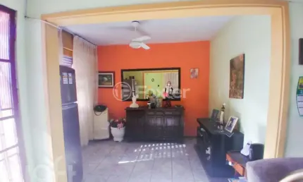 Casa com 3 quartos à venda na Avenida Deputado Aramy Silva, 166, Santa Tereza, Porto Alegre, 200 m2 por R$ 700.000