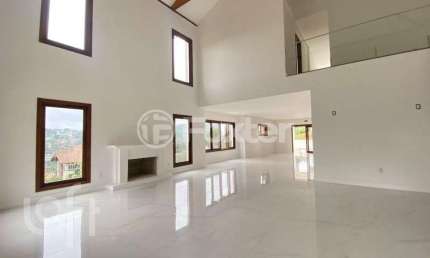 Casa com 3 quartos à venda na Gentil Bonato, 2, Vale das Colinas, Gramado, 350 m2 por R$ 2.890.000