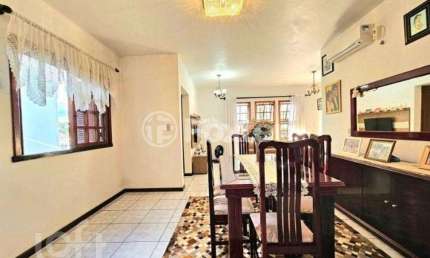 Casa com 3 quartos à venda na Rua Engenheiro Jorge Schury, 566, Hamburgo Velho, Novo Hamburgo, 250 m2 por R$ 744.000