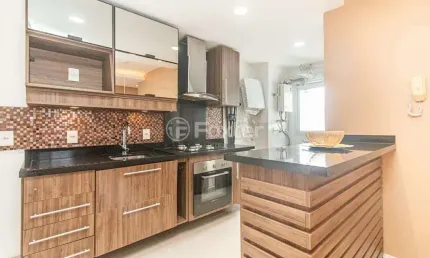 Apartamento com 3 quartos à venda na Rua Carlos Reverbel, 200, Jardim Carvalho, Porto Alegre, 68 m2 por R$ 395.000