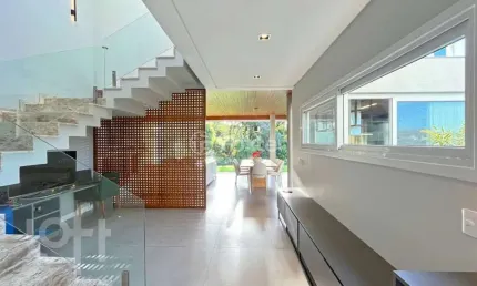 Casa em condomínio fechado com 4 quartos à venda na Estrada das Três Meninas, 2001, Vila Nova, Porto Alegre, 290 m2 por R$ 2.490.000