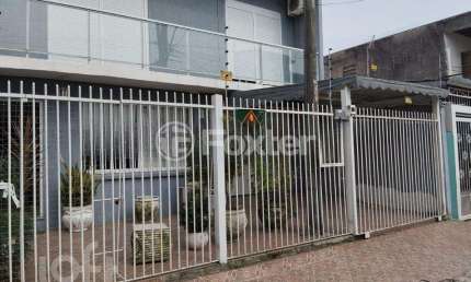 Casa com 4 quartos à venda na Rua Sérgio Porto, 308, Farrapos, Porto Alegre, 180 m2 por R$ 445.200