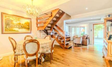 Casa em condomínio fechado com 3 quartos à venda na Avenida Flamengo, 515, Ipanema, Porto Alegre, 268 m2 por R$ 895.000