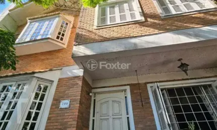 Casa com 6 quartos à venda na rua felipe de oliveira, 734, petrópolis, porto alegre, 400 m2 por r$ 1.680.000