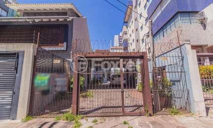 Casa com 3 quartos à venda na Avenida Lavras, 609, Petrópolis, Porto Alegre, 250 m2 por R$ 1.300.000