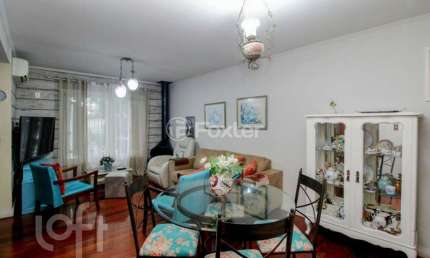 Casa com 3 quartos à venda na Rua Padre Henrique Lenz, 44, Jardim São Pedro, Porto Alegre, 193 m2 por R$ 820.000