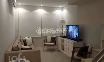 Casa com 3 quartos à venda na rua desembargador almiro cauduro, 206, jardim itu sabará, porto alegre, 135 m2 por r$ 699.000