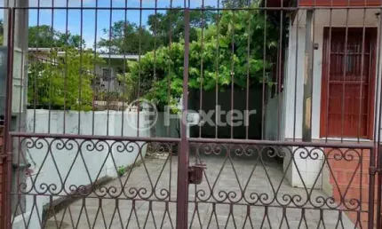 Casa com 2 quartos à venda na Rua Doutor Paulino Guerra, 186, Jardim Itu Sabará, Porto Alegre, 48 m2 por R$ 350.000