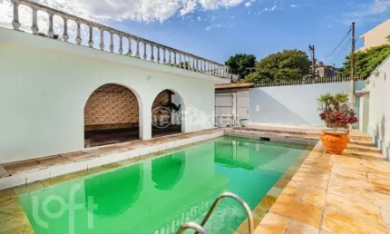 Casa com 4 quartos à venda na Rua Miracema, 134, Chácara das Pedras, Porto Alegre, 280 m2 por R$ 900.000
