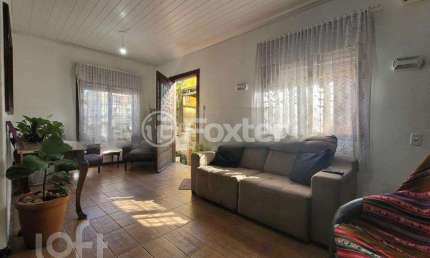 Casa com 6 quartos à venda na Rua Antônio Joaquim Mesquita, 60, Passo da Areia, Porto Alegre, 300 m2 por R$ 1.070.000