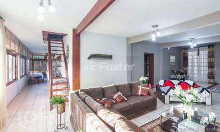 Casa com 5 quartos à venda na Rua João Berutti, 324, Chácara das Pedras, Porto Alegre, 352 m2 por R$ 1.500.000