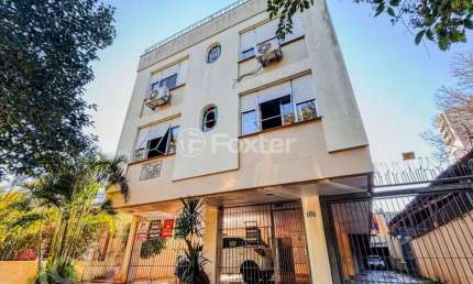Apartamento com 3 quartos à venda na Rua Gaston Englert, 105, Vila Ipiranga, Porto Alegre, 91 m2 por R$ 450.000