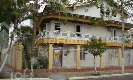 Casa com 4 quartos à venda na Avenida Karl Iwers, 261, Jardim Itu Sabará, Porto Alegre, 371 m2 por R$ 1.793.500