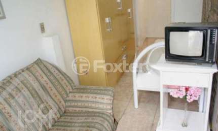 Casa com 3 quartos à venda na Rua Vinte e Cinco, 13, Rubem Berta, Porto Alegre, 94 m2 por R$ 250.000