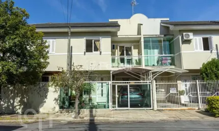 Casa com 2 quartos à venda na Rua Quinze de Novembro, 167, Vila Jardim América, Cachoeirinha, 82 m2 por R$ 299.990