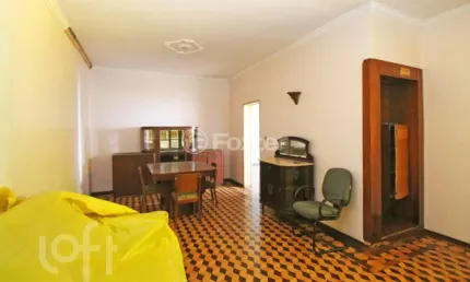 Casa com 3 quartos à venda na avenida ceará, 1838, são joão, porto alegre, 300 m2 por r$ 801.000
