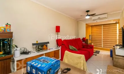 Apartamento com 3 quartos à venda na Rua Professor Carvalho Freitas, 611, Teresópolis, Porto Alegre, 67 m2 por R$ 320.000