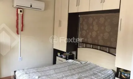 Casa com 2 quartos à venda na Rua Brasil, 750, Centro, Canoas, 200 m2 por R$ 800.000