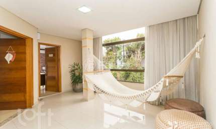 Casa com 4 quartos à venda na Rua Engenheiro Fernando de Abreu Pereira, 590, Sarandi, Porto Alegre, 350 m2 por R$ 1.450.000