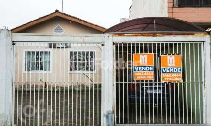 Casa com 2 quartos à venda na Rua Eça de Queiroz, 293, Harmonia, Canoas, 52 m2 por R$ 180.000