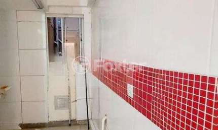 Apartamento com 2 quartos à venda na Rua Intendente Alfredo Azevedo, 717, Glória, Porto Alegre, 38 m2 por R$ 160.000