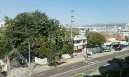 Apartamento com 3 quartos à venda na Avenida João XXIII, 525, São Sebastião, Porto Alegre, 76 m2 por R$ 640.000