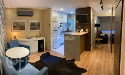 Apartamento com 1 quarto à venda na avenida independência, 900, independência, porto alegre, 47 m2 por r$ 630.000