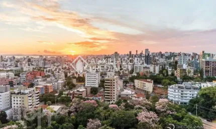 Apartamento com 3 quartos à venda na Rua Mário Leitão, 60, Petrópolis, Porto Alegre, 106 m2 por R$ 2.000.000