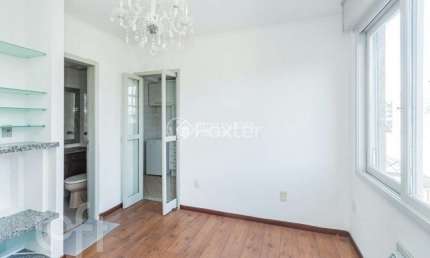 Apartamento com 1 quarto à venda na Avenida Cristóvão Colombo, 3736, Floresta, Porto Alegre, 40 m2 por R$ 225.000