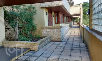 Casa em condomínio fechado com 4 quartos à venda na Rua Miguel Couto, 866, Menino Deus, Porto Alegre, 360 m2 por R$ 1.170.000