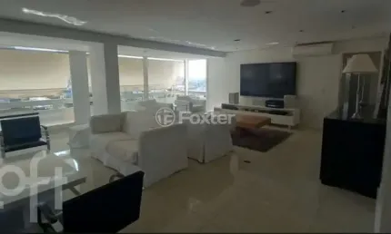 Apartamento com 3 quartos à venda na rua pedro chaves barcelos, 614, auxiliadora, porto alegre, 211 m2 por r$ 2.300.000