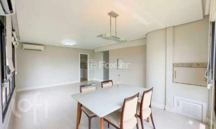 Apartamento com 3 quartos à venda na Rua Portugal, 510, São João, Porto Alegre, 98 m2 por R$ 799.000