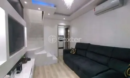 Casa com 2 quartos à venda na Rua Amaury Crivela Costa, 50, Farrapos, Porto Alegre, 85 m2 por R$ 349.999